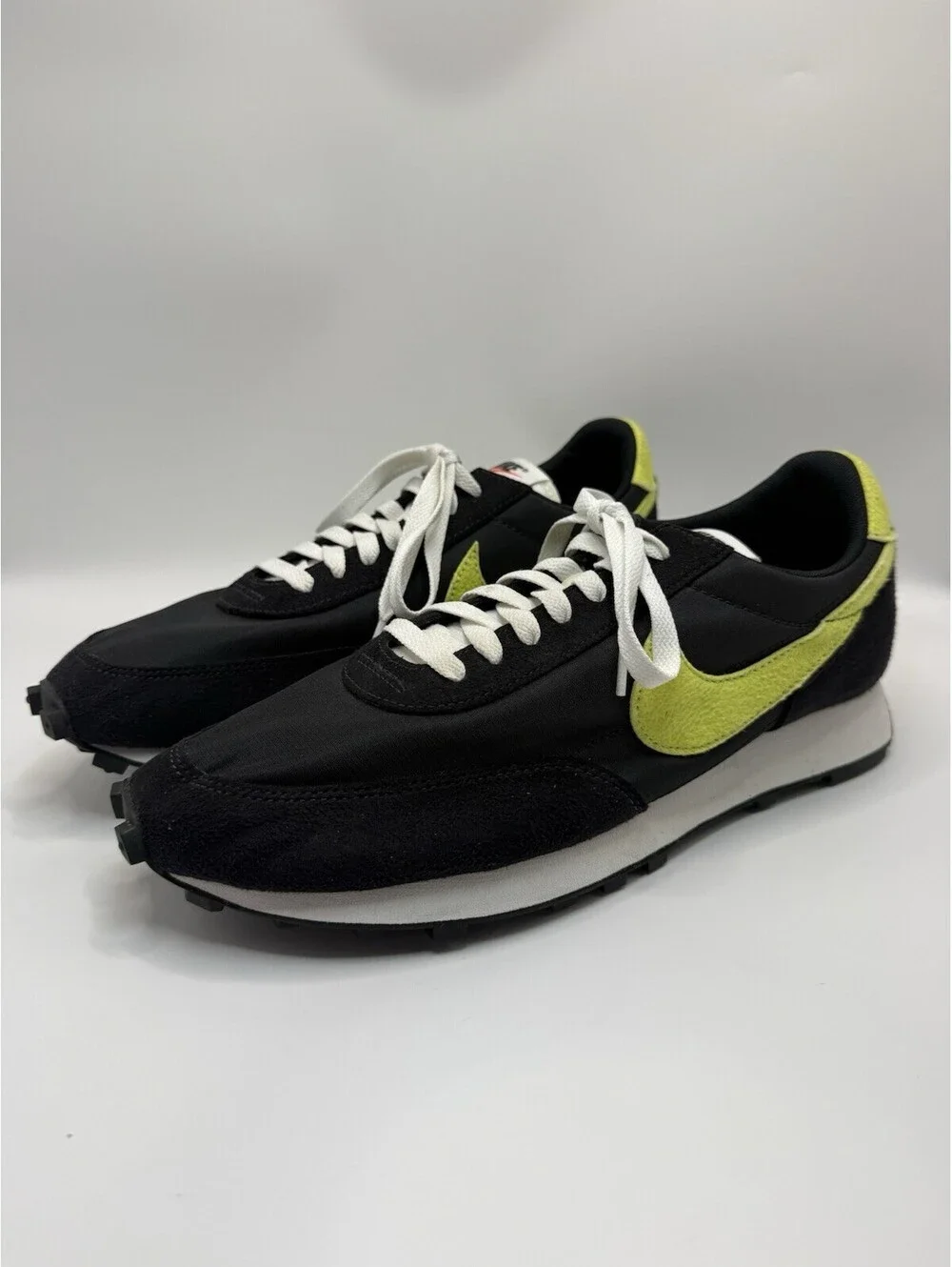 Nike Day Break SP Black Limelight Casual Shoes DA0824-001 Men's Size 9.5 US NWOB